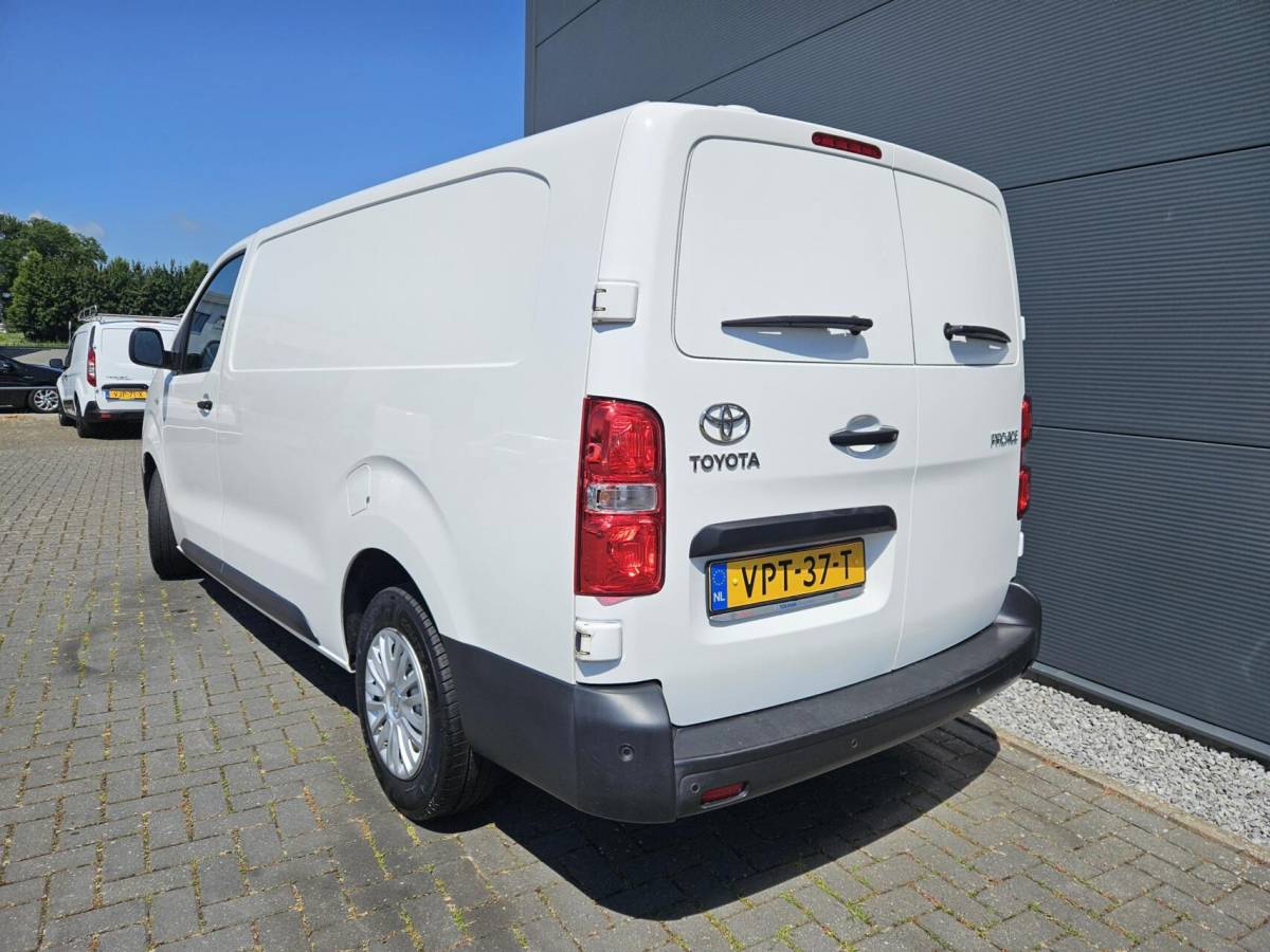 Toyota ProAce Toyota ProAce Worker 2.0 D-4D Airco Carplay Cruise 144pk