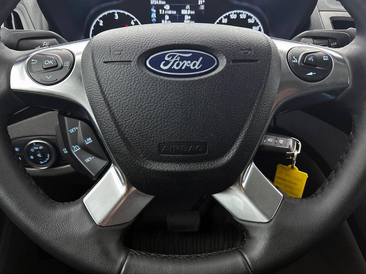 Ford Transit Connect Ford Transit Connect Automaat 100pk L1 Trend BPM VRIJ! Airco Navi Cruise 3Zits Camera DAB+