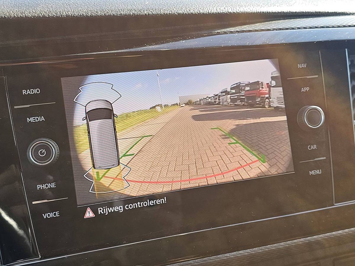 Volkswagen Transporter VOLKSWAGEN TRANSPORTER 2.0 TDI t6.1 digital-cockpit