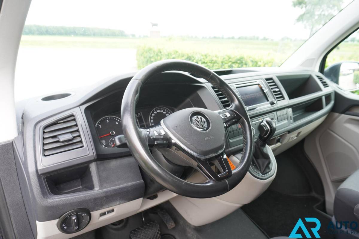 Volkswagen Transporter Volkswagen Transporter 2.0 TDI L2H1 * LED * Automaat * Lang