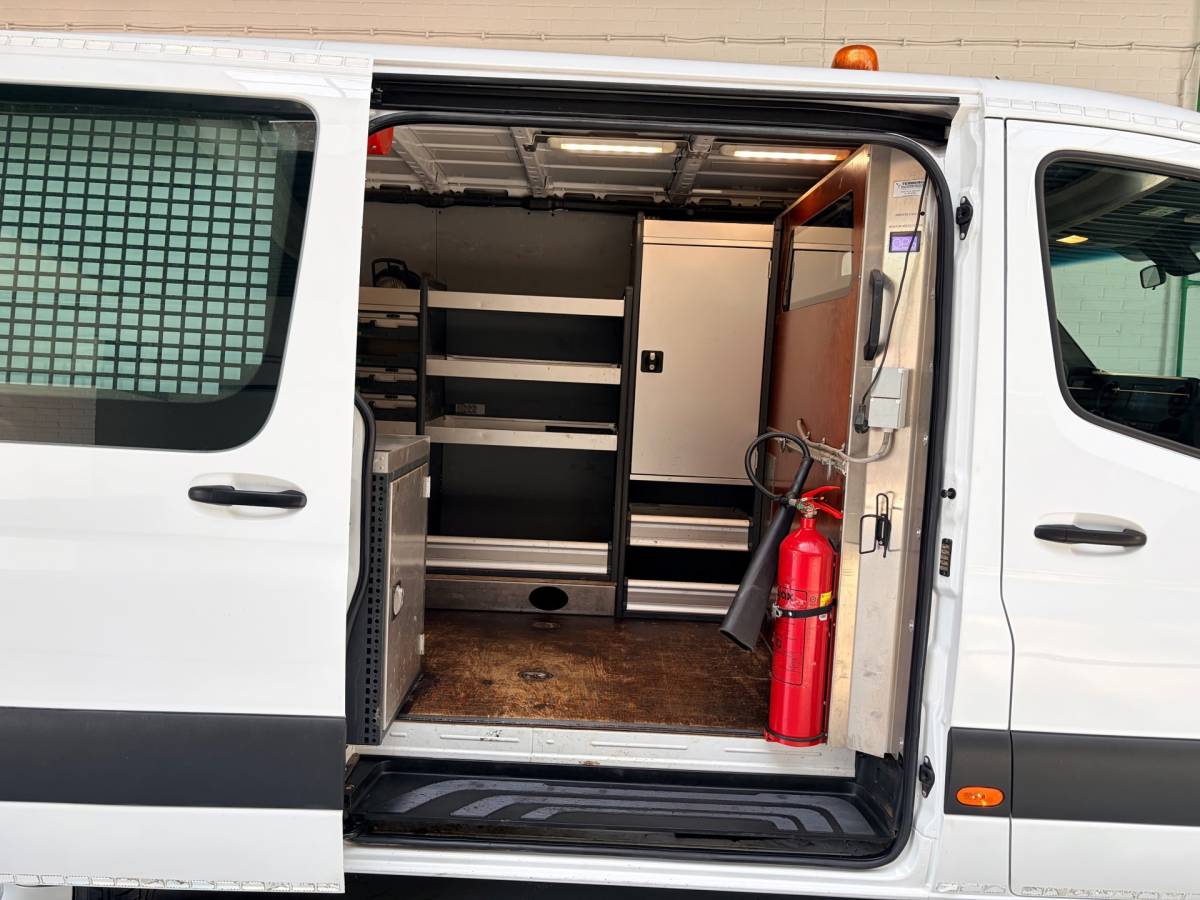 Mercedes-Benz Sprinter Mercedes-Benz Sprinter Automaat Servicewagen 314 2.2 CDI 140PK L2H1 euro6 BOTT, Victron V230, Standkachel Trekhaak RIJKLAARPRIJS
