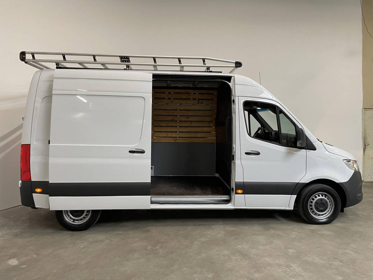 Mercedes-Benz Sprinter Mercedes-Benz Sprinter L2H2 Automaat Airco Cruise Navi Camera PDC Imperiaal Trekhaak