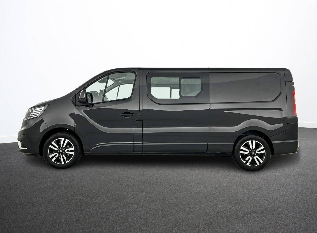 Renault Trafic Renault Trafic 2.0 Blue dC1 150PK L2H1 Dubbele Cabine Automaat Navigatie Airco Lichtmetalen velgen Betimmering Trekhaak Camera Parkeersensoren