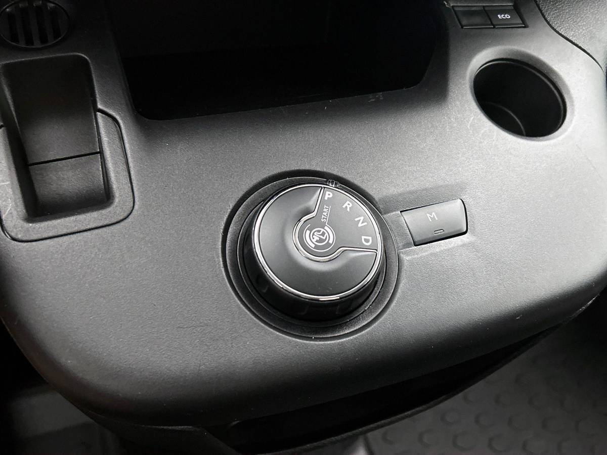 Opel Combo Opel Combo 130pk L1 Automaat Apple Carplay Trekhaak Parkeersensoren Airco Cruise control 2-zits