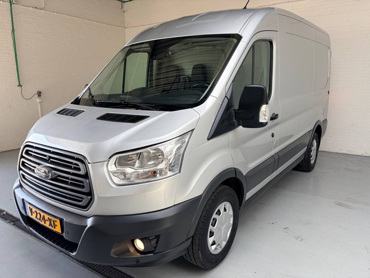 Ford Transit Ford Transit Automaat Servicewagen 350 2.0 TDCI 131PK euro6 L2H2 3Persoons Trend, Sortimo werkplaats inrichting, RIJKLAARPRIJS