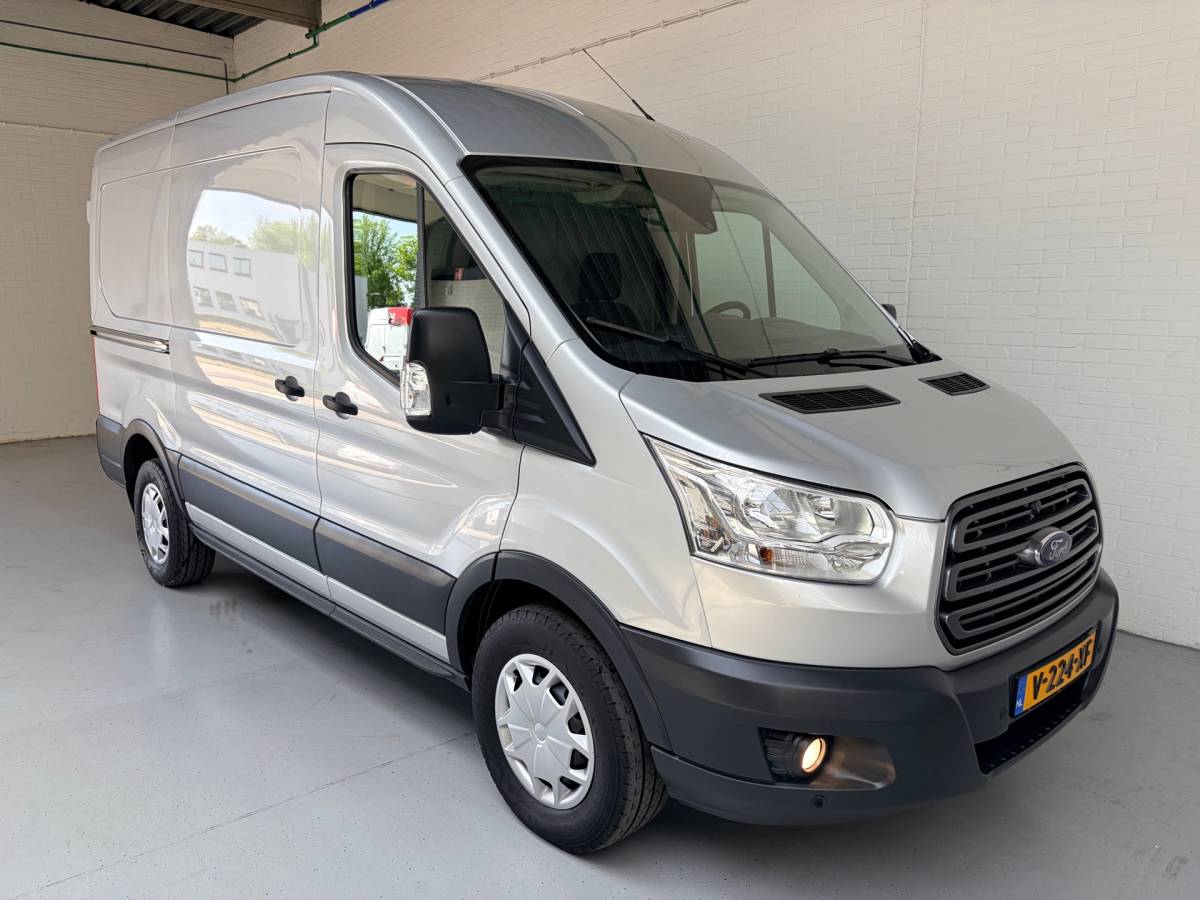 Ford Transit Ford Transit Automaat Servicewagen 350 2.0 TDCI 131PK euro6 L2H2 3Persoons Trend, Sortimo werkplaats inrichting, RIJKLAARPRIJS