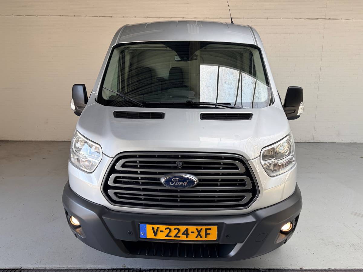 Ford Transit Ford Transit Automaat Servicewagen 350 2.0 TDCI 131PK euro6 L2H2 3Persoons Trend, Sortimo werkplaats inrichting, RIJKLAARPRIJS