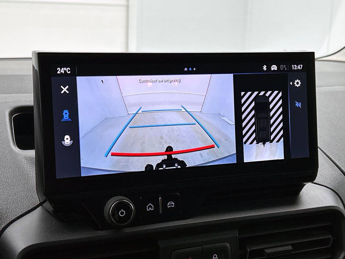 Opel Combo Opel Combo 1.5 BlueHDi 130PK Automaat L2 Apple Carplay / Android Auto Navigatie Trekhaak Airco Camera Cruise Control Parkeersensoren V+A DAB