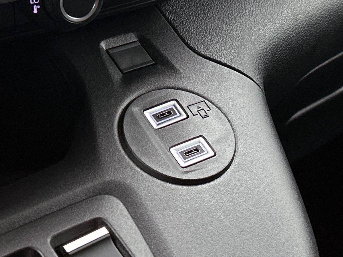 Opel Combo Opel Combo 1.5 BlueHDi 130PK Automaat L2 Apple Carplay / Android Auto Navigatie Trekhaak Airco Camera Cruise Control Parkeersensoren V+A DAB