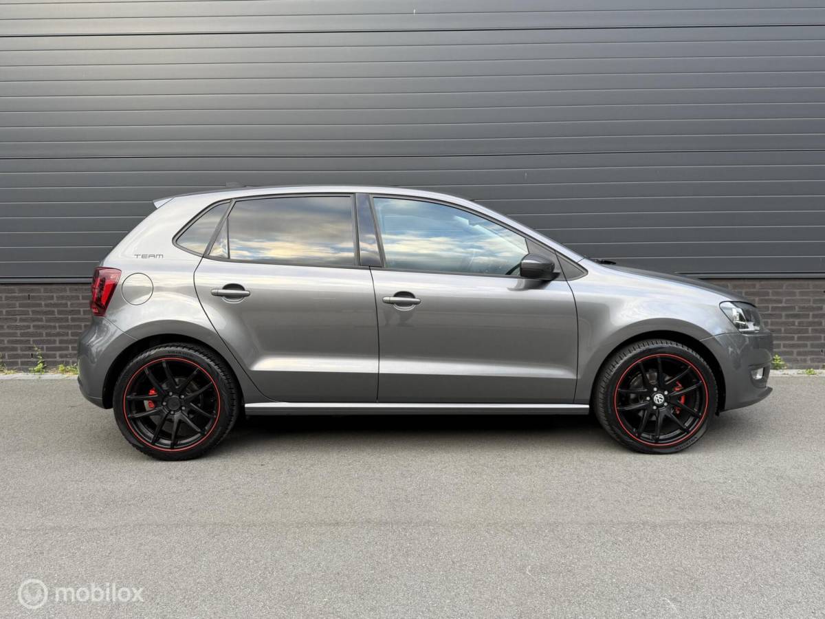 Volkswagen Polo Volkswagen Polo 1.2 TSI DSG TEAM EDITION VOL! CLIMA*HAAK*CARPLAY*CRUISE*LED*CAMERA*17INCH