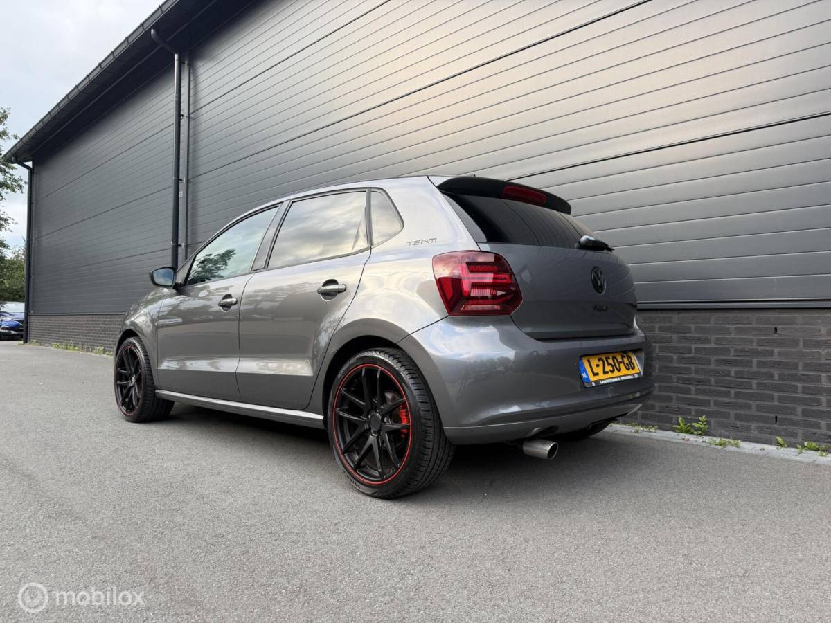 Volkswagen Polo Volkswagen Polo 1.2 TSI DSG TEAM EDITION VOL! CLIMA*HAAK*CARPLAY*CRUISE*LED*CAMERA*17INCH