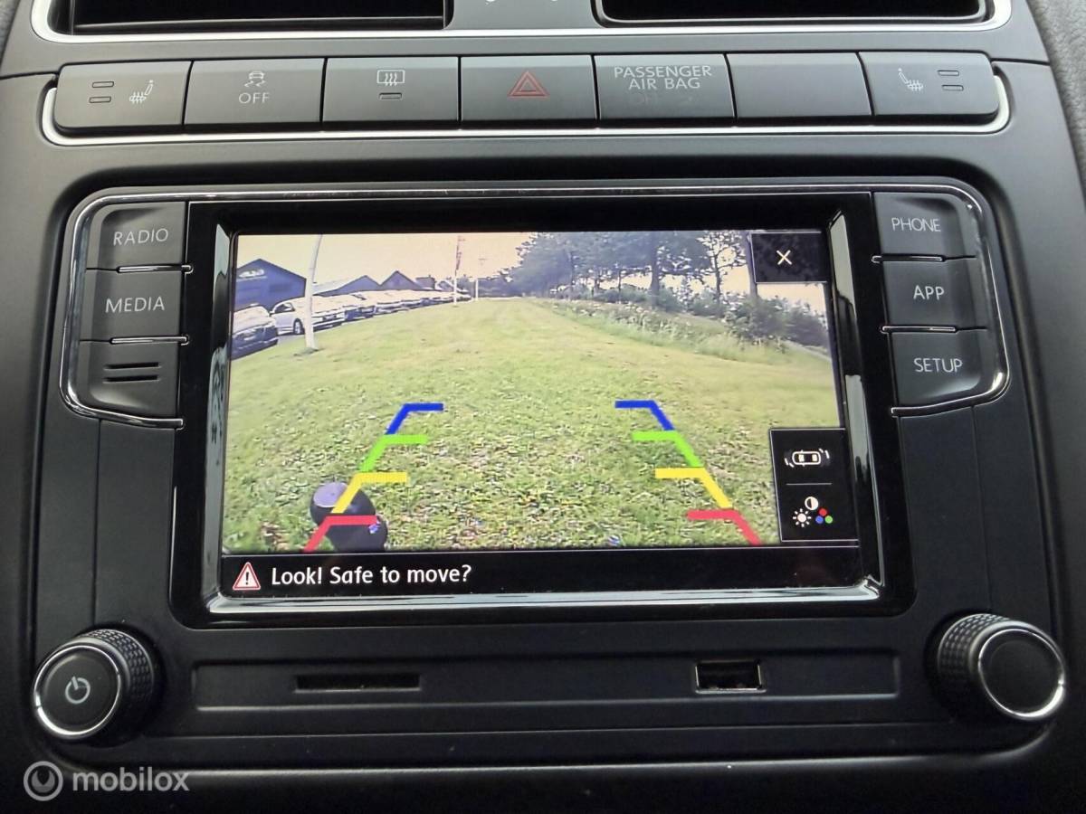 Volkswagen Polo Volkswagen Polo 1.2 TSI DSG TEAM EDITION VOL! CLIMA*HAAK*CARPLAY*CRUISE*LED*CAMERA*17INCH