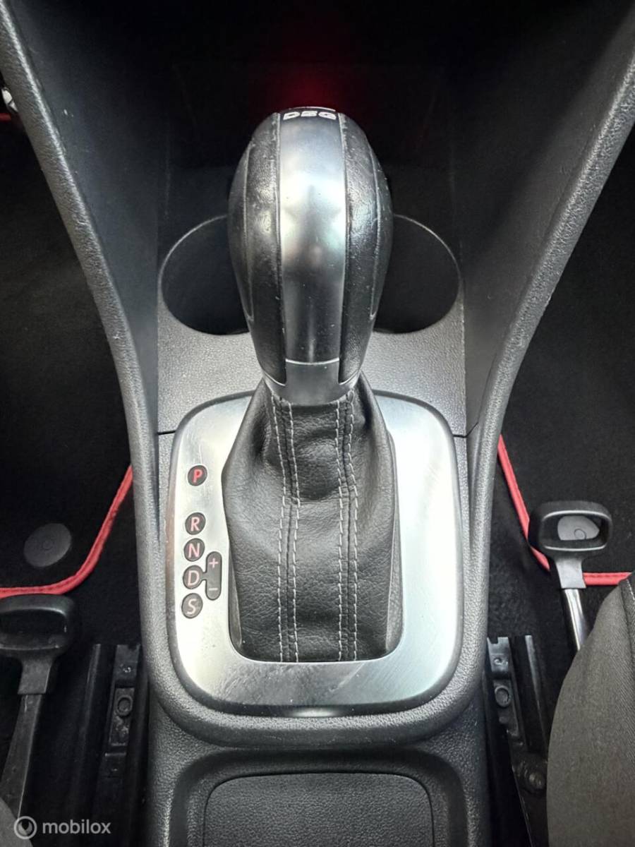 Volkswagen Polo Volkswagen Polo 1.2 TSI DSG TEAM EDITION VOL! CLIMA*HAAK*CARPLAY*CRUISE*LED*CAMERA*17INCH