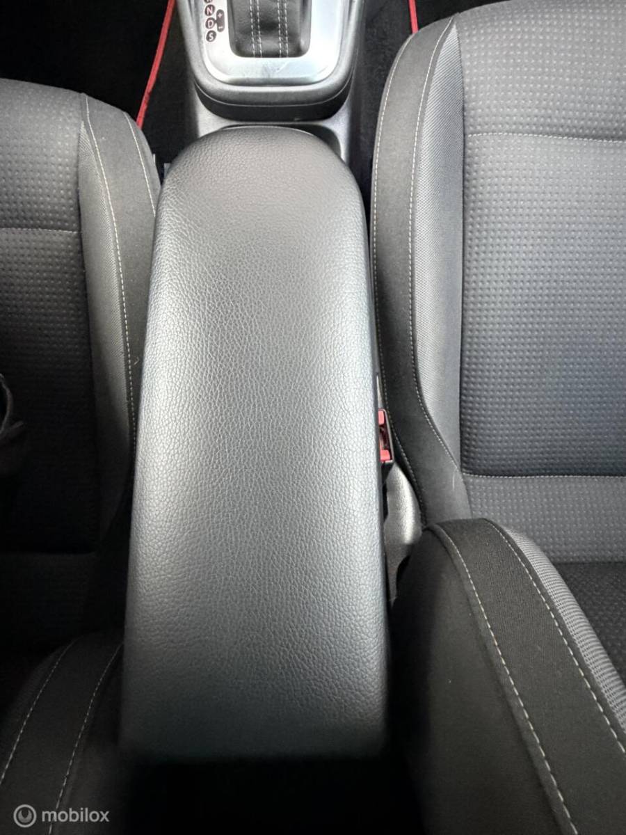 Volkswagen Polo Volkswagen Polo 1.2 TSI DSG TEAM EDITION VOL! CLIMA*HAAK*CARPLAY*CRUISE*LED*CAMERA*17INCH