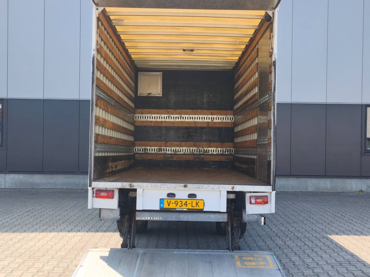 Mercedes-Benz Sprinter Mercedes-Benz Sprinter 516 432 AUTOMAAT BAKWAGEN MET LAADKLEP AIRCO CRUISE LUCHTVERING