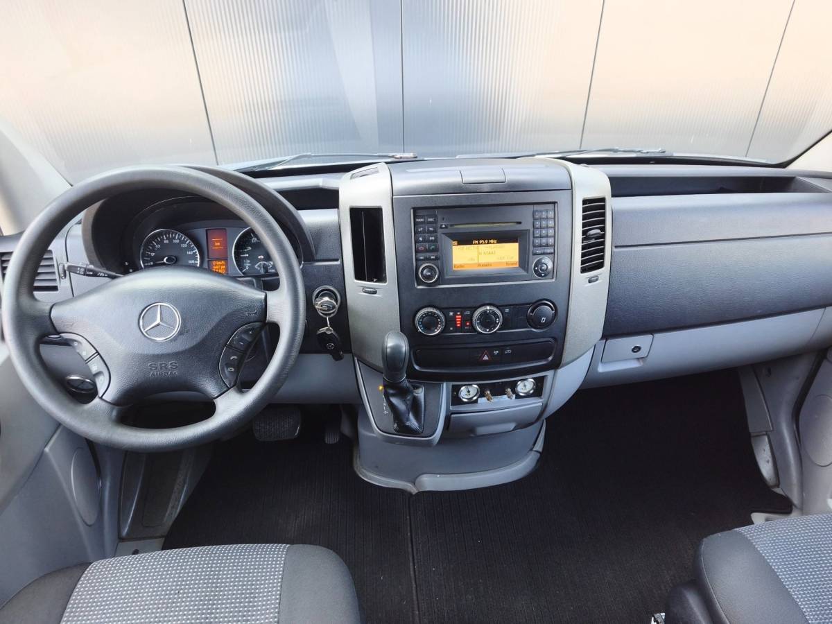 Mercedes-Benz Sprinter Mercedes-Benz Sprinter 516 432 AUTOMAAT BAKWAGEN MET LAADKLEP AIRCO CRUISE LUCHTVERING