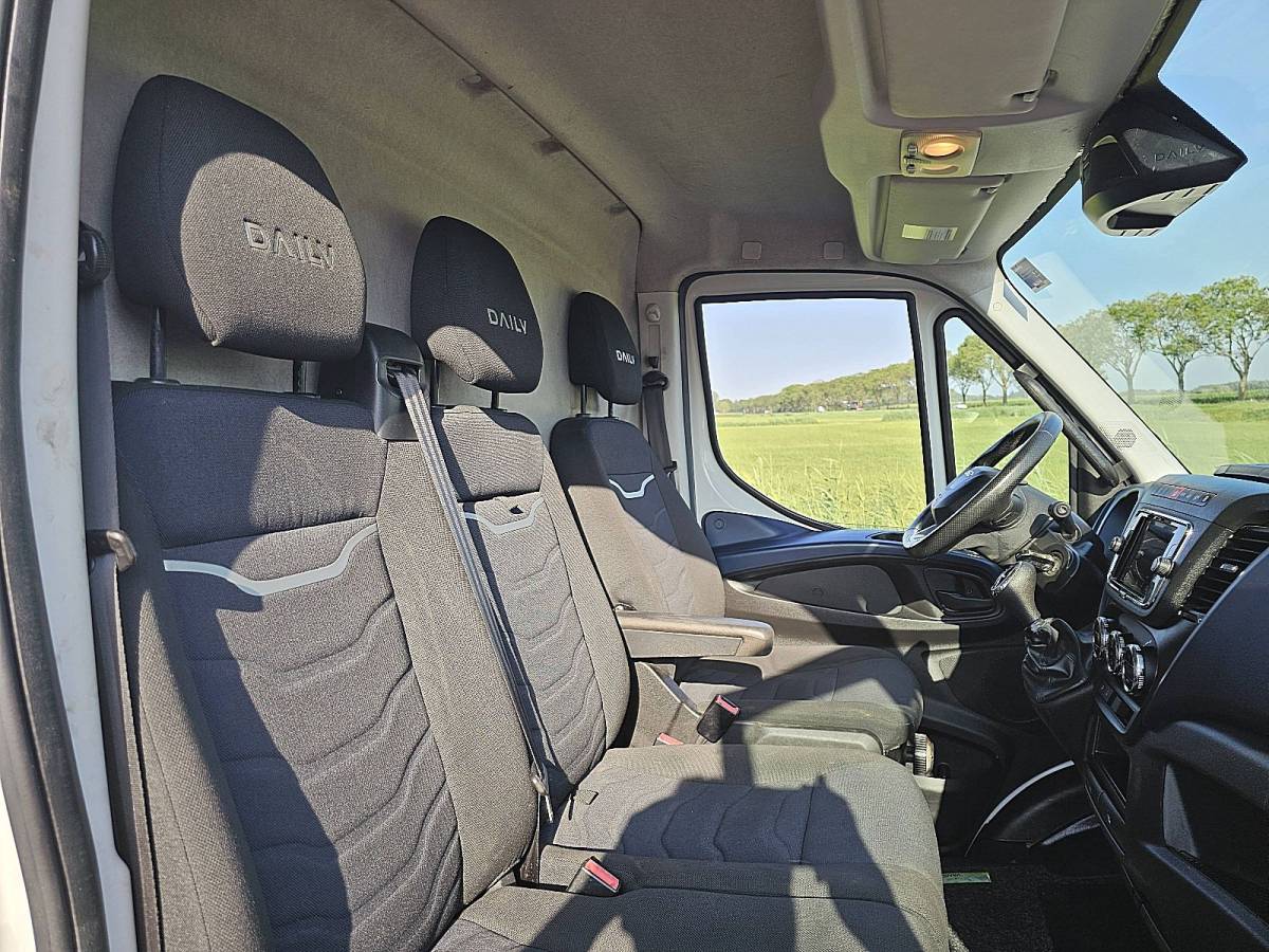 Iveco Daily IVECO DAILY 35C18 ac automaat euro6