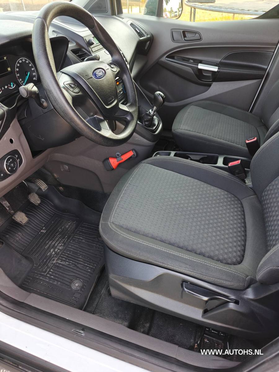 Ford Transit Connect Ford Transit Connect 1.5 EcoBlue L1 Trend , Euro 6 , Apk juli 2027 , airco, 1e Eig , Ex overheid bus , in pracht staat.