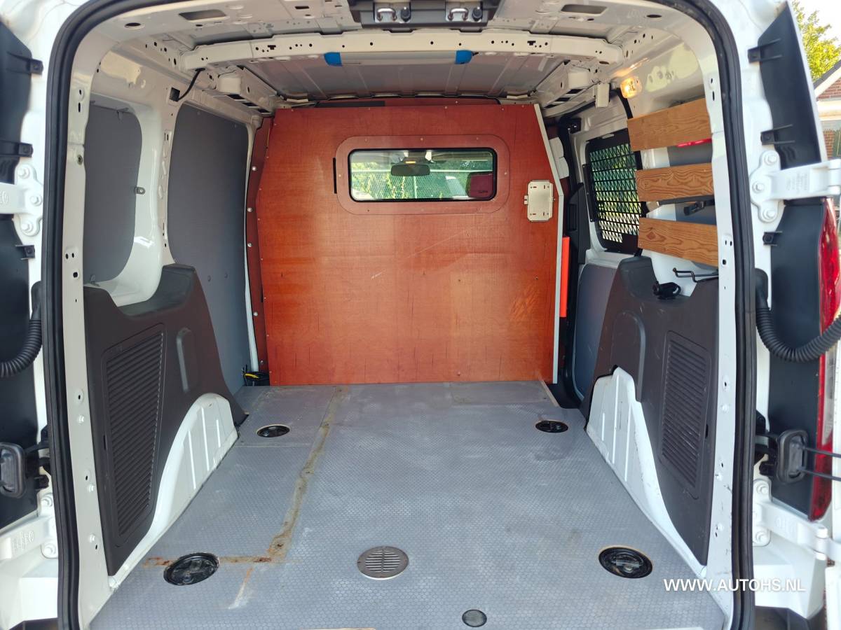 Ford Transit Connect Ford Transit Connect 1.5 EcoBlue L1 Trend , Euro 6 , Apk juli 2027 , airco, 1e Eig , Ex overheid bus , in pracht staat.