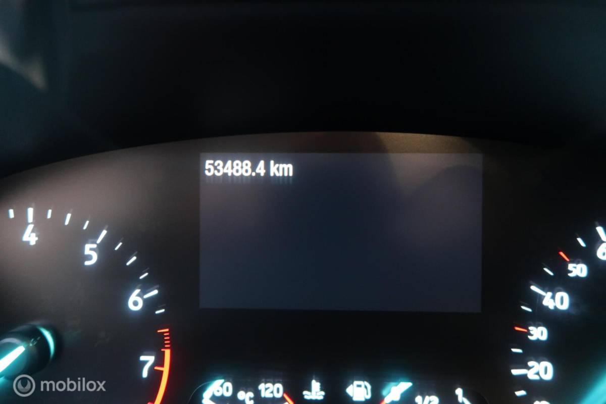 Ford Focus Ford Focus Wagon 1.0 EcoBoost EDITION EDITION CARPLAY, NAVI, CRUISECONTROL