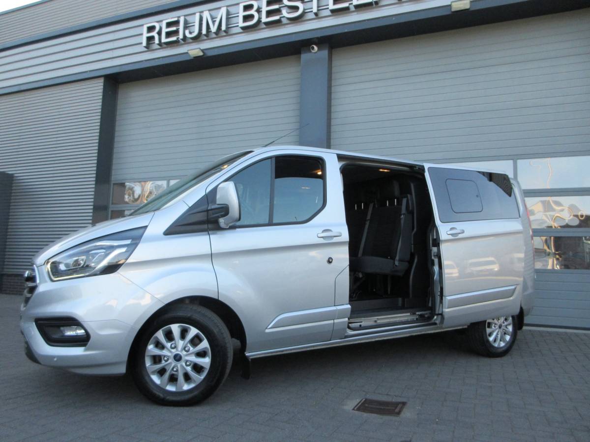 Ford Transit Custom Ford Transit Custom 320 2.0 TDCI L2, Limited, DC, Dubbel Cabine, LED, 2x schuifdeur, Camera.