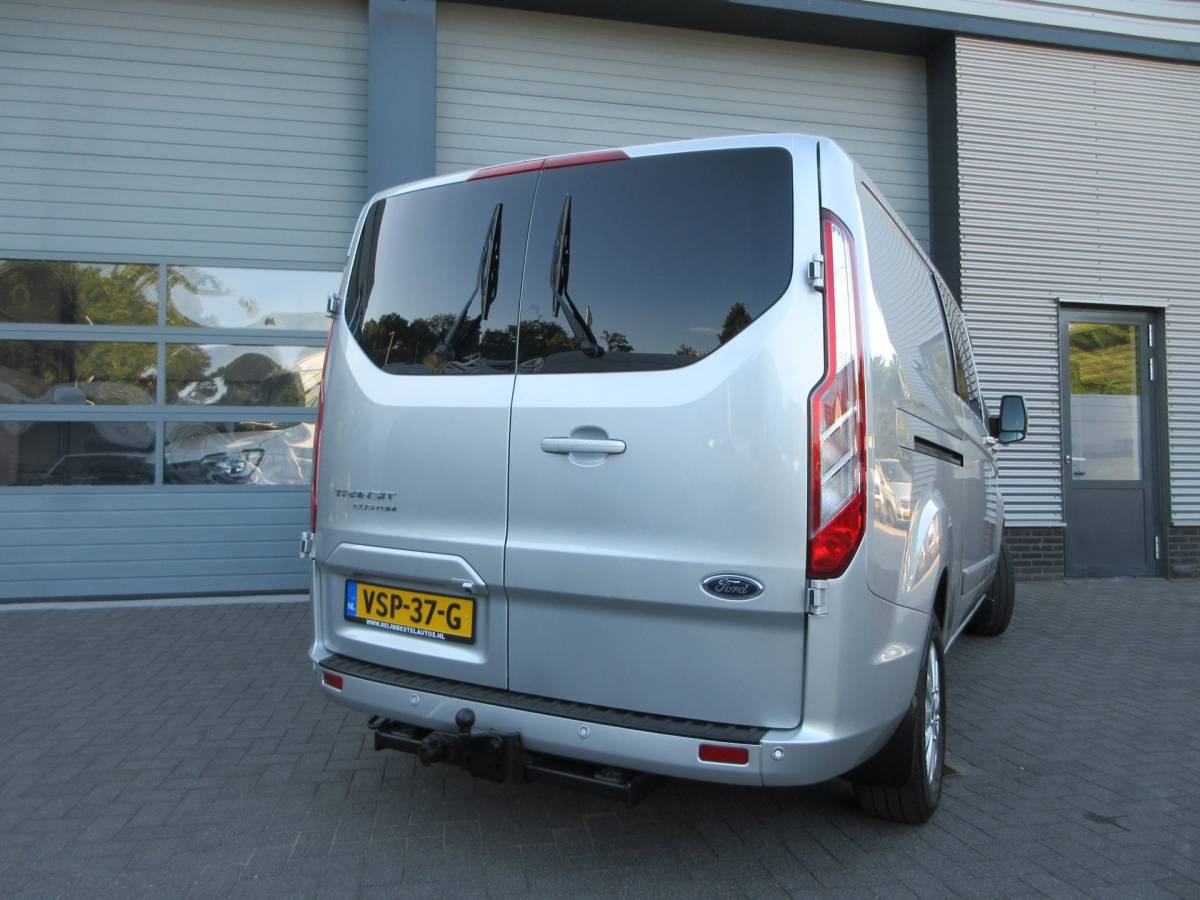 Ford Transit Custom Ford Transit Custom 320 2.0 TDCI L2, Limited, DC, Dubbel Cabine, LED, 2x schuifdeur, Camera.