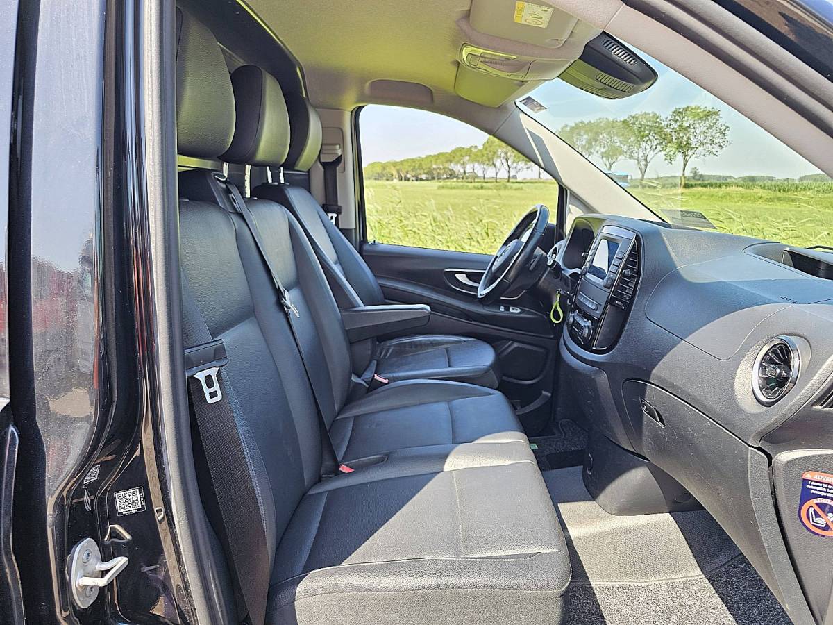 Mercedes-Benz Vito MERCEDES-BENZ VITO 114 l2 2xzijdeur led nav