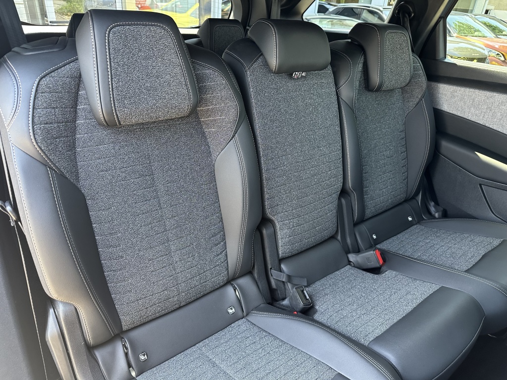 Peugeot 5008 Peugeot 5008 Hybrid 145 Allure | 7 Persoons | CarPlay |
