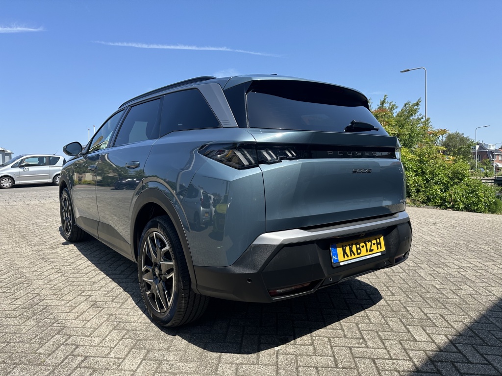 Peugeot 5008 Peugeot 5008 Hybrid 145 Allure | 7 Persoons | CarPlay |