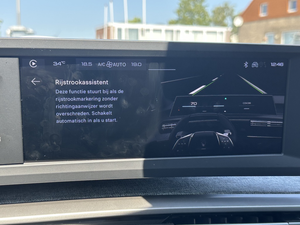 Peugeot 5008 Peugeot 5008 Hybrid 145 Allure | 7 Persoons | CarPlay |