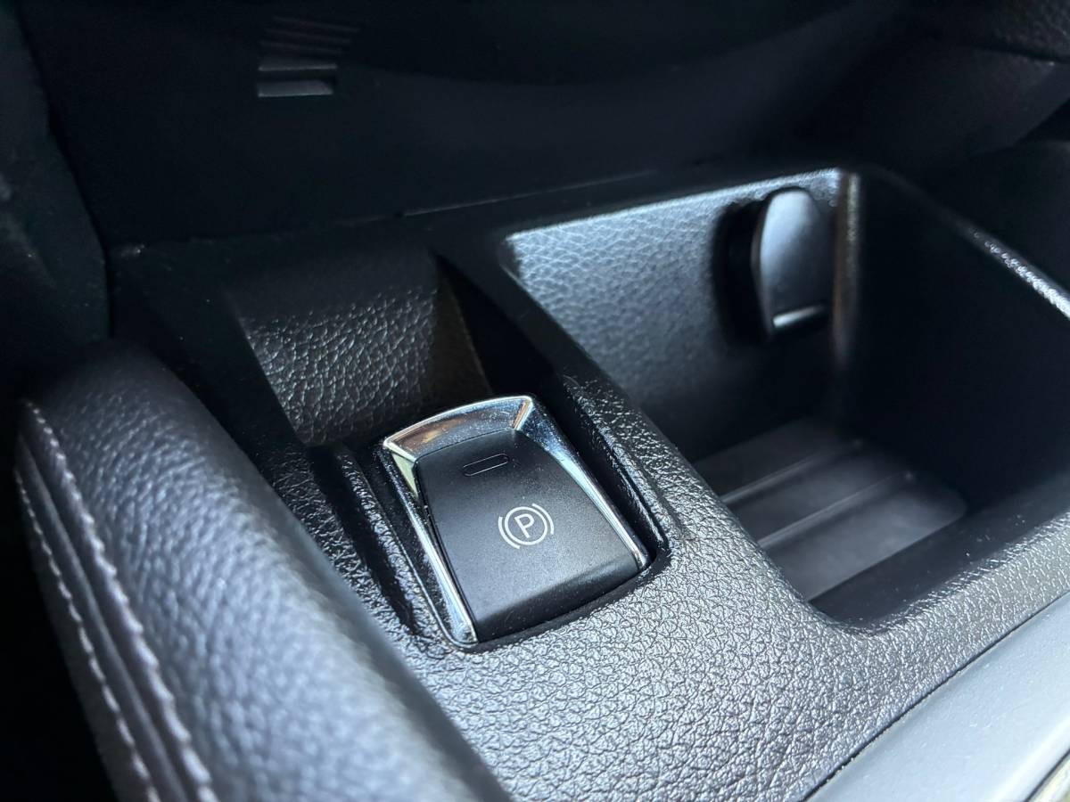Nissan QASHQAI Nissan Qashqai 1.2 Acenta | Automaat + Cruise + Clima nu € 10.975,-!!!