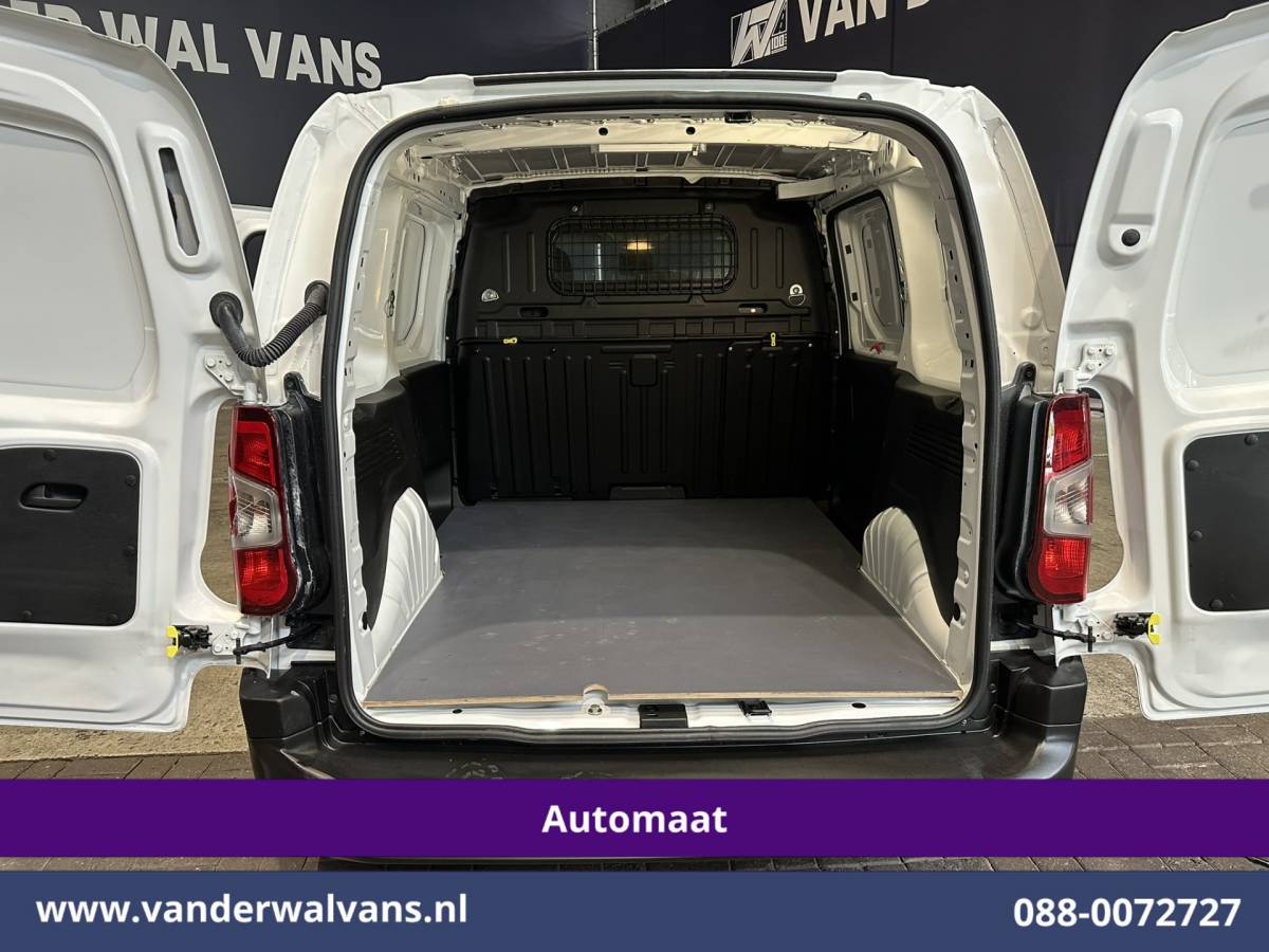 Citroën Berlingo Citroën Berlingo 1.2 PureTech 130pk Automaat Benzine L1H1 Euro6 Airco | 3-Zits | Navigatie | Camera | Apple Carplay Cruisecontrol, Android Auto, Parkeersensoren
