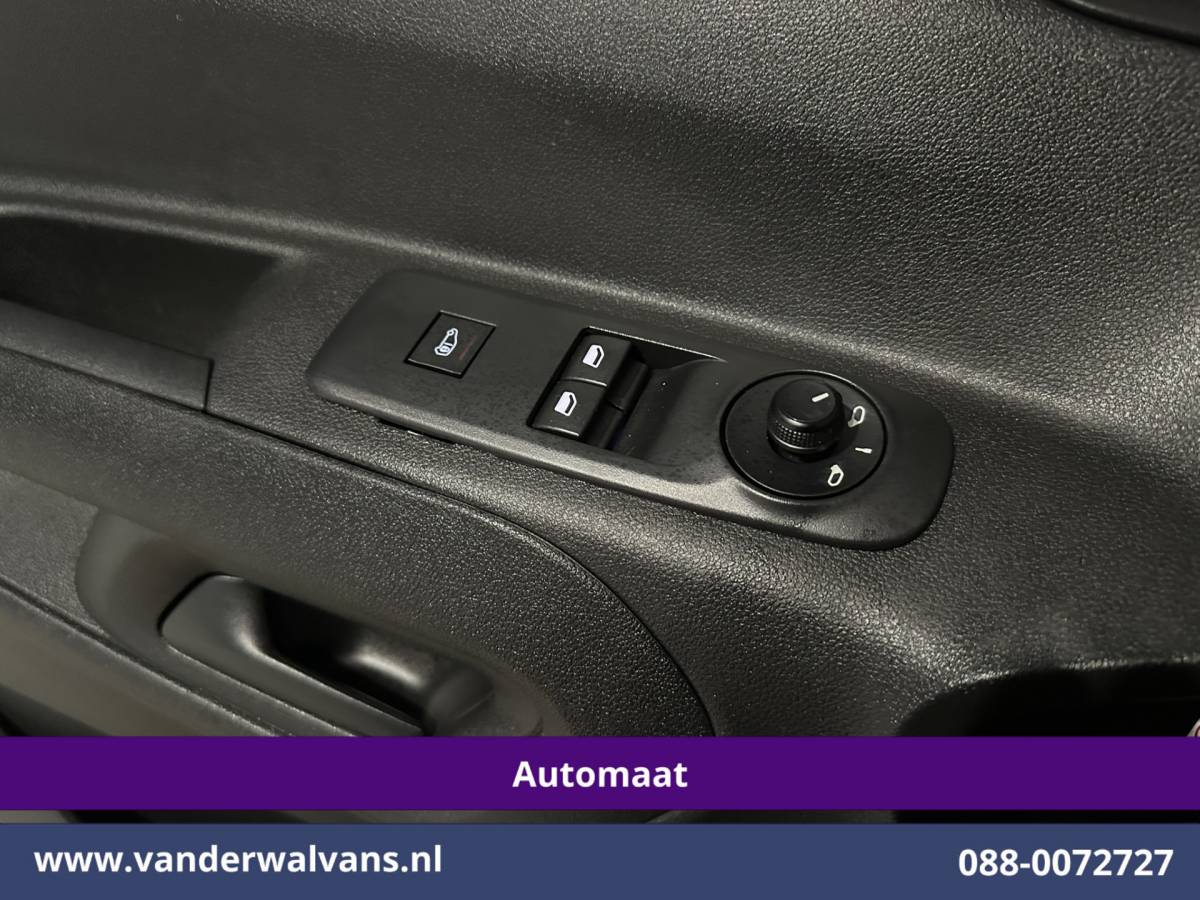 Citroën Berlingo Citroën Berlingo 1.2 PureTech 130pk Automaat Benzine L1H1 Euro6 Airco | 3-Zits | Navigatie | Camera | Apple Carplay Cruisecontrol, Android Auto, Parkeersensoren