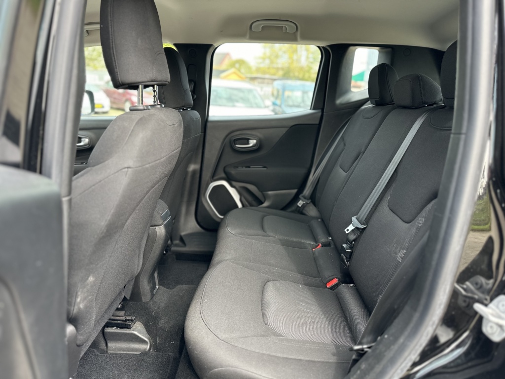 Jeep Renegade Jeep Renegade 1.6 E-Torq Hoge instap*NAP*Airco*MultiMedia