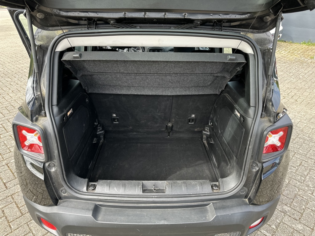 Jeep Renegade Jeep Renegade 1.6 E-Torq Hoge instap*NAP*Airco*MultiMedia
