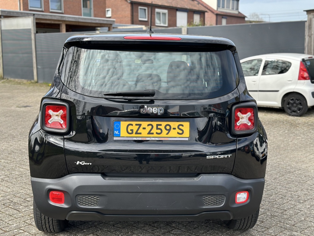 Jeep Renegade Jeep Renegade 1.6 E-Torq Hoge instap*NAP*Airco*MultiMedia