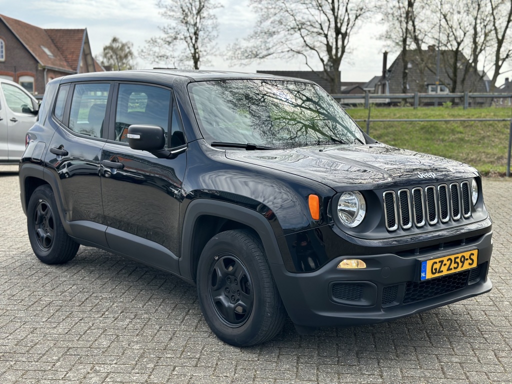 Jeep Renegade Jeep Renegade 1.6 E-Torq Hoge instap*NAP*Airco*MultiMedia