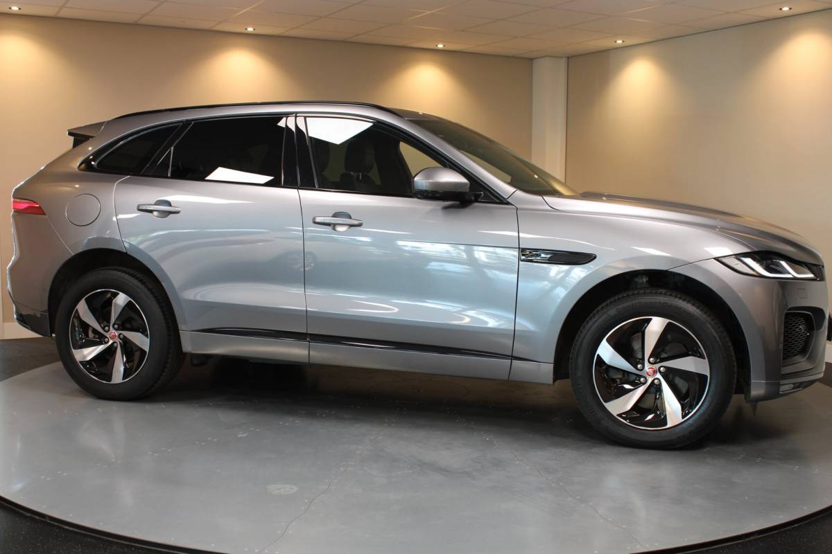 Jaguar F-PACE Jaguar F-PACE 2.0 P400e PHEV R-Dynamic *404Pk! Dealer OH|Meridian|Memory|Elektr.trekhaak/achterklep|Adapt.Cruise