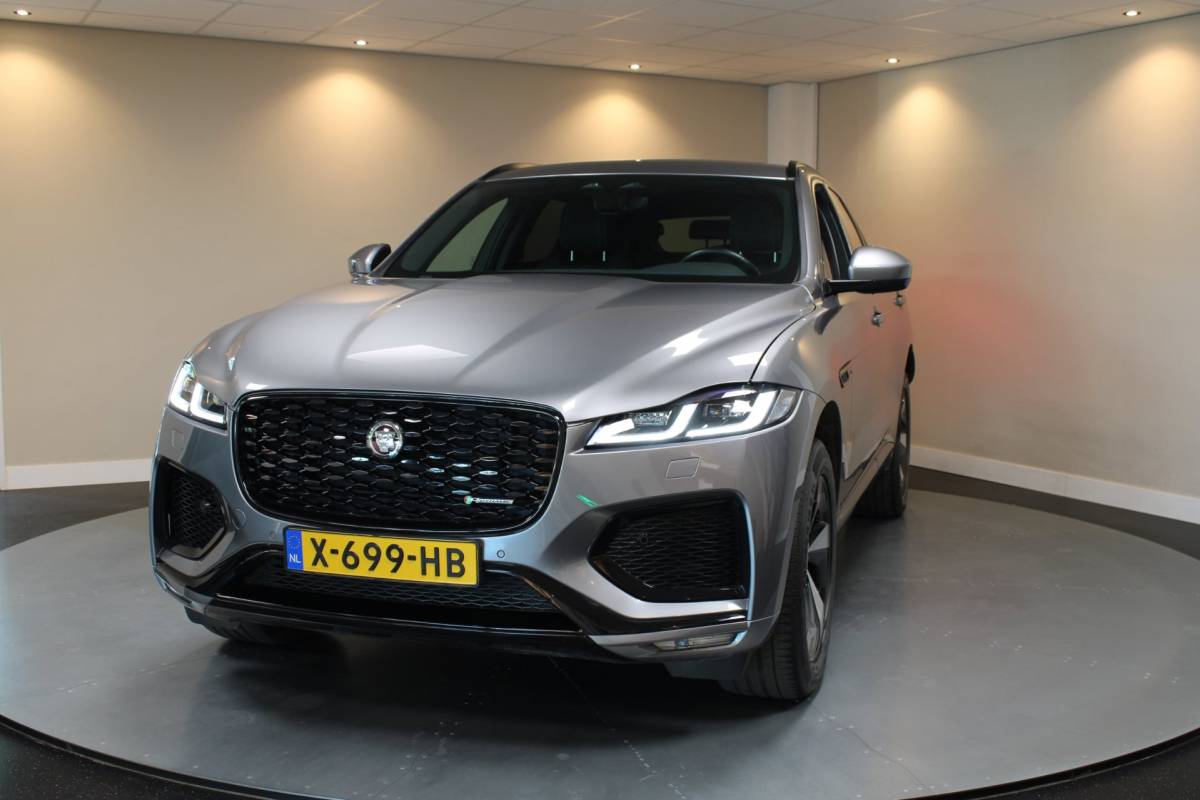 Jaguar F-PACE Jaguar F-PACE 2.0 P400e PHEV R-Dynamic *404Pk! Dealer OH|Meridian|Memory|Elektr.trekhaak/achterklep|Adapt.Cruise