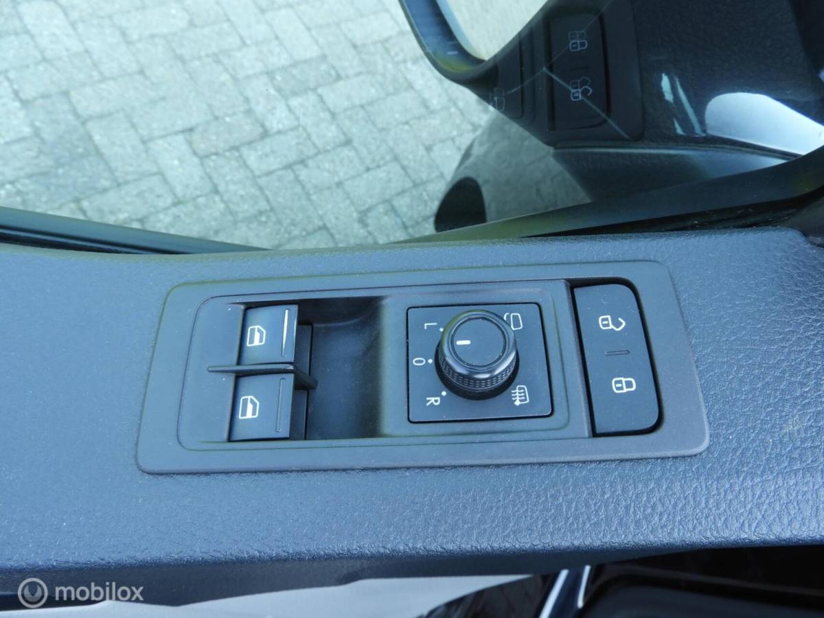 Volkswagen Transporter Volkswagen Transporter 2.0 TDI L2H1 DC € Marge