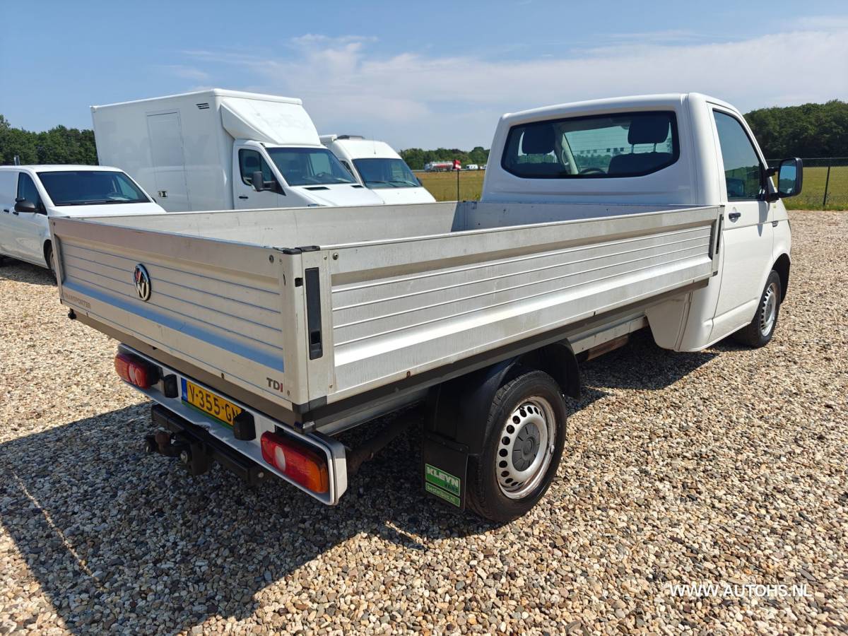 Volkswagen Transporter Volkswagen Transporter 2.0 TDI Pick up , EURO 6 , 150 PK , Airco , trekhaak, lengte bak 2.93 m.
