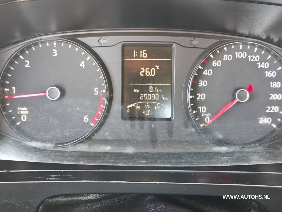 Volkswagen Transporter Volkswagen Transporter 2.0 TDI Pick up , EURO 6 , 150 PK , Airco , trekhaak, lengte bak 2.93 m.