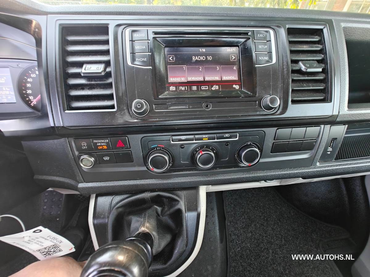 Volkswagen Transporter Volkswagen Transporter 2.0 TDI Pick up , EURO 6 , 150 PK , Airco , trekhaak, lengte bak 2.93 m.