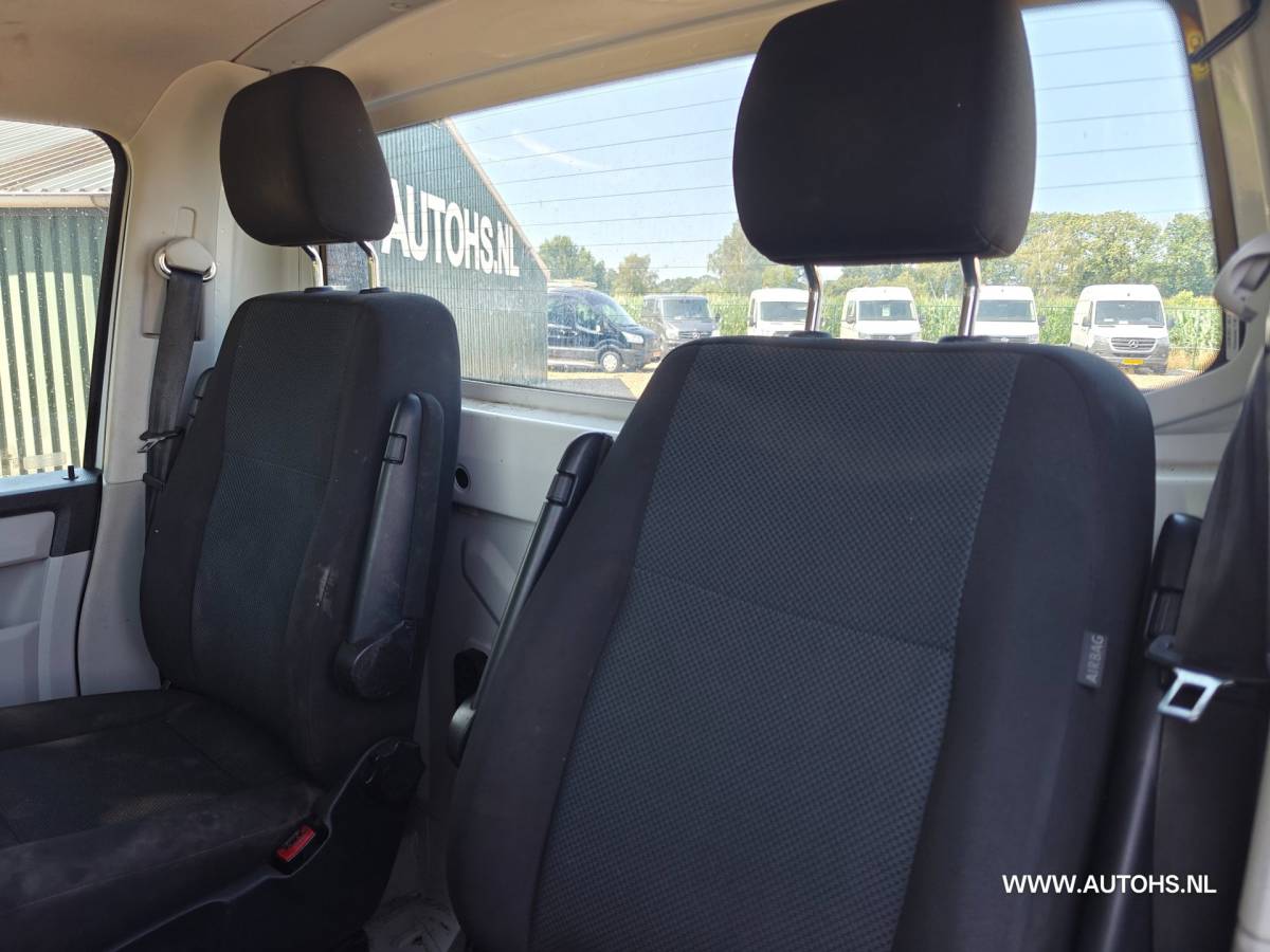 Volkswagen Transporter Volkswagen Transporter 2.0 TDI Pick up , EURO 6 , 150 PK , Airco , trekhaak, lengte bak 2.93 m.
