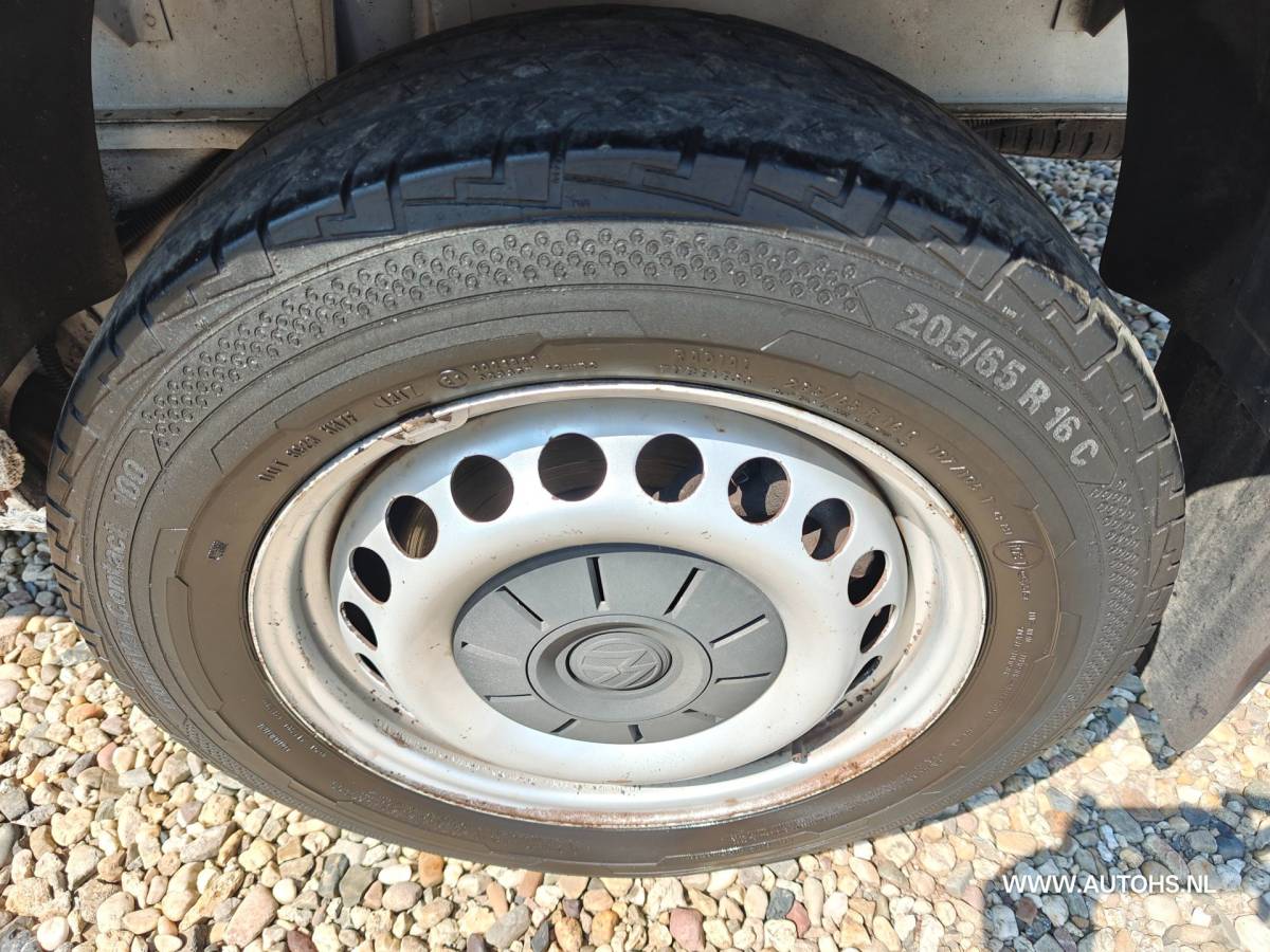 Volkswagen Transporter Volkswagen Transporter 2.0 TDI Pick up , EURO 6 , 150 PK , Airco , trekhaak, lengte bak 2.93 m.