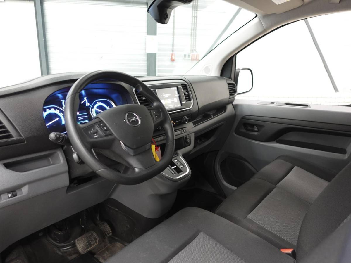 Opel Vivaro-e Opel Vivaro-e L3H1 Edition 75 kWh Automaat Airco Navigatie Cruise Control