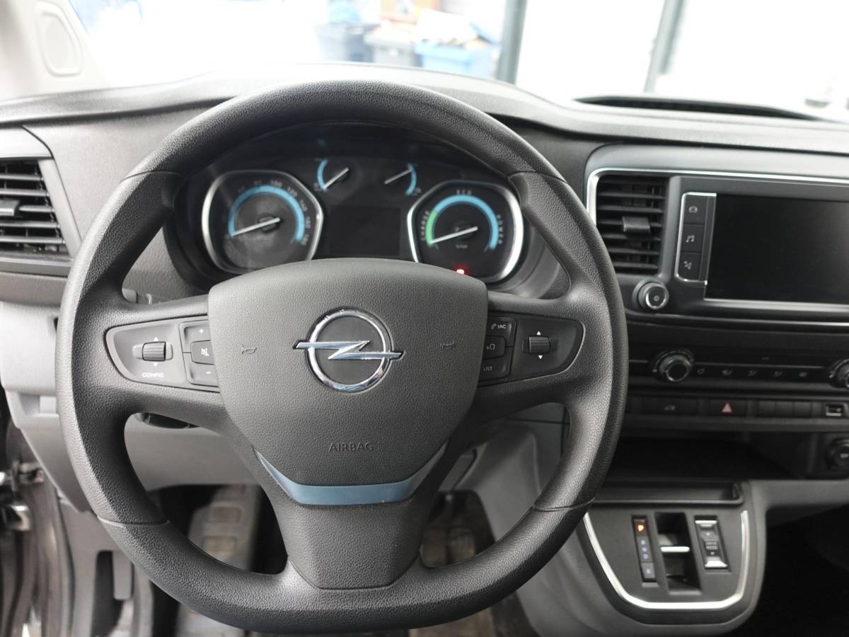 Opel Vivaro-e Opel Vivaro-e L3H1 Edition 75 kWh Automaat Airco Navigatie Cruise Control