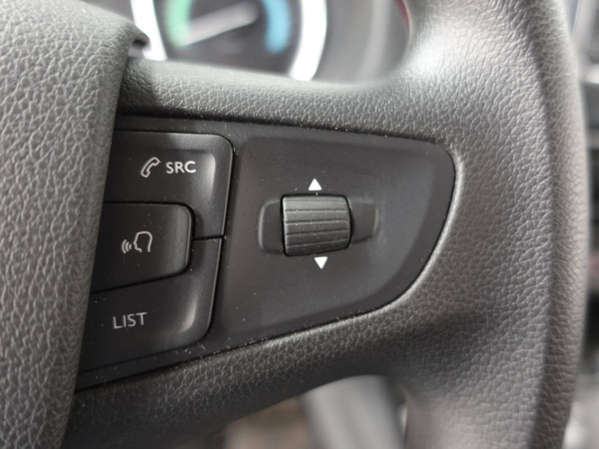 Opel Vivaro-e Opel Vivaro-e L3H1 Edition 75 kWh Automaat Airco Navigatie Cruise Control