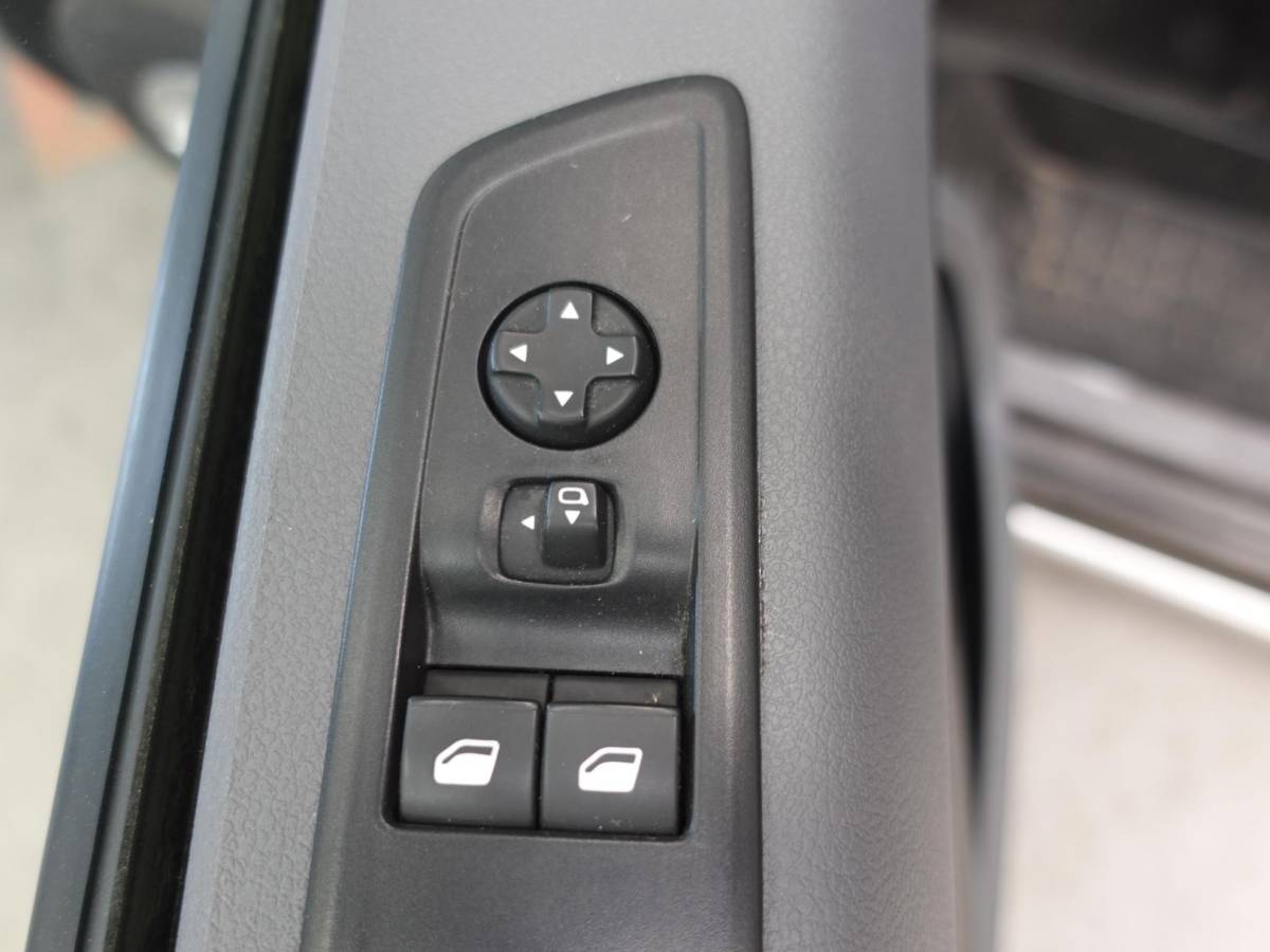 Opel Vivaro-e Opel Vivaro-e L3H1 Edition 75 kWh Automaat Airco Navigatie Cruise Control