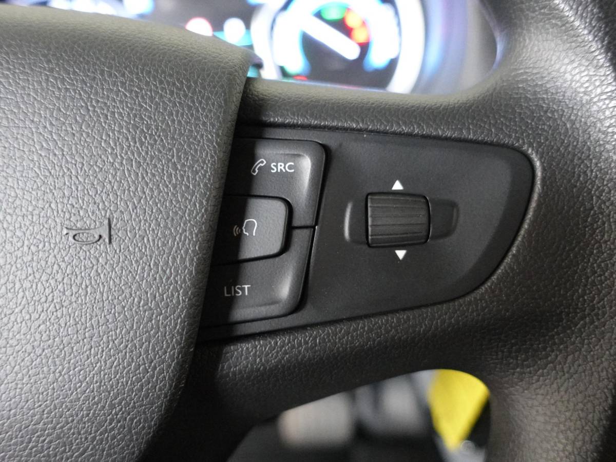 Opel Vivaro-e Opel Vivaro-e L3H1 Edition 75 kWh Automaat Airco Navigatie Cruise Control WLTP 317 km actieradius